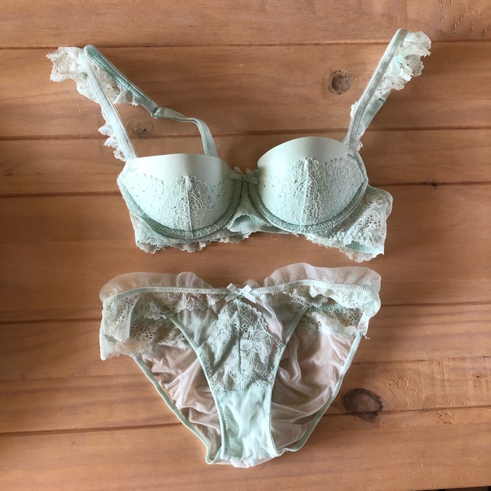 Victoria secret set
